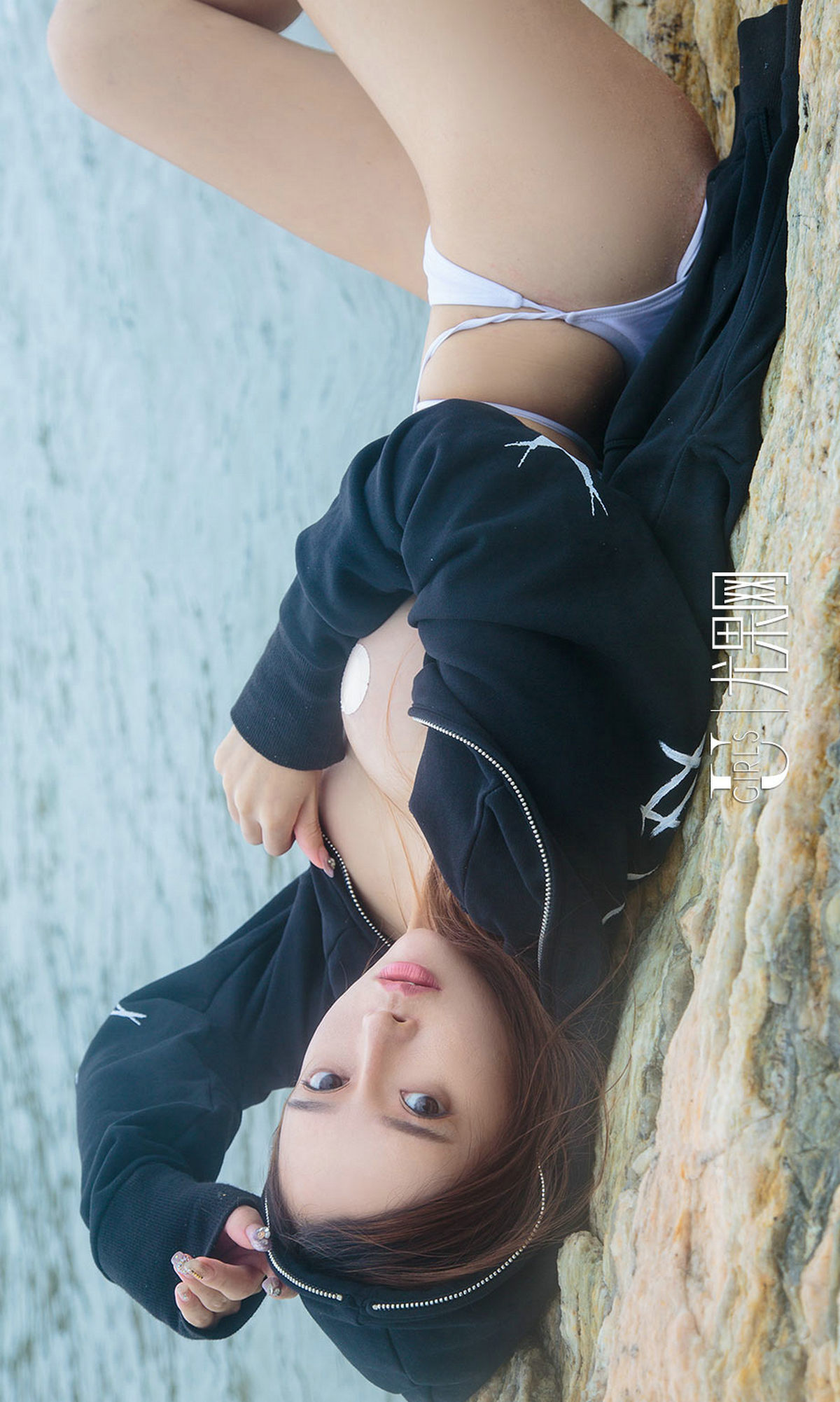 [爱尤物]2018APP NO.1165 艾小青一大海边上的小精灵